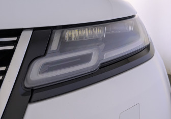 Подержанный автомобиль Land Rover Range Rover Velar 2020 года (11 фото)