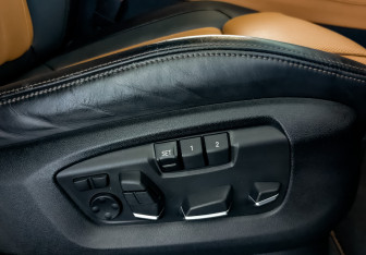 Подержанный автомобиль BMW X6 2018 года (28 фото)