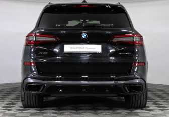 Подержанный автомобиль BMW X5 2020 года (4 фото)