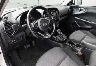 Подержанный автомобиль Kia Soul 2021 года (16 фото)