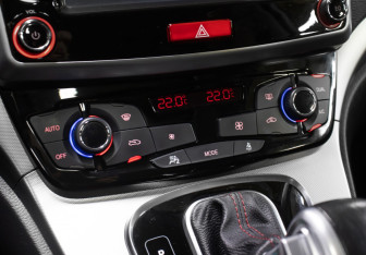 Подержанный автомобиль Haval H6 2017 года (19 фото)