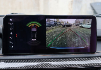 Подержанный автомобиль BMW X5 M 2015 года (25 фото)