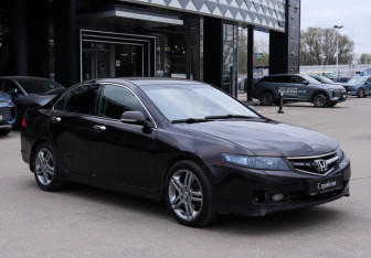 Подержанный автомобиль Honda Accord Sedan 2007 года (3 фото)