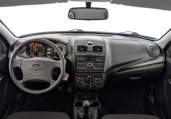 Подержанный автомобиль LADA (ВАЗ) Granta Sedan 2023 года (14 фото)