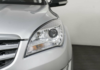 Подержанный автомобиль Changan CS35 2016 года (5 фото)