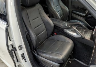 Подержанный автомобиль Mercedes-Benz GLE 2021 года (24 фото)