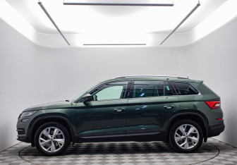 Подержанный автомобиль Skoda Kodiaq 2021 года (8 фото)