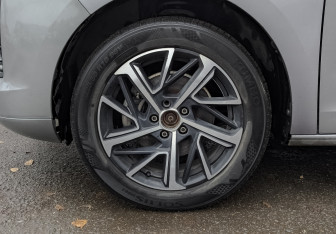 Подержанный автомобиль Haval Jolion 2022 года (17 фото)