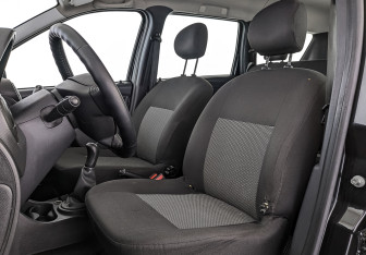 Подержанный автомобиль LADA (ВАЗ) Largus Wagon 2019 года (20 фото)