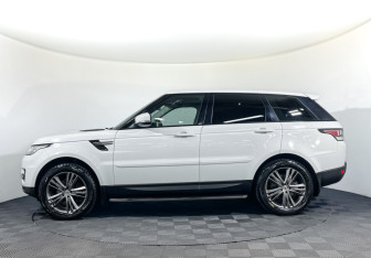 Подержанный автомобиль Land Rover Range Rover Sport 2016 года (8 фото)