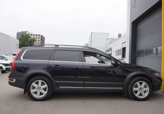 Подержанный автомобиль Volvo XC70 2008 года (4 фото)