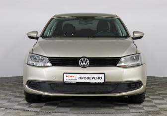 Подержанный автомобиль Volkswagen Jetta Sedan 2012 года (2 фото)