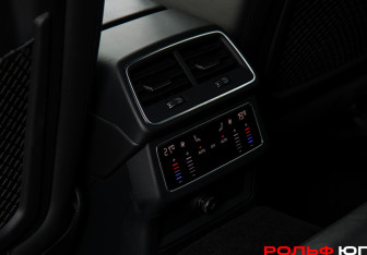 Подержанный автомобиль Audi A6 Wagon 2019 года (12 фото)