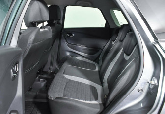 Подержанный автомобиль Renault Kaptur 2019 года (15 фото)