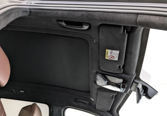 Подержанный автомобиль BMW X7 2021 года (23 фото)