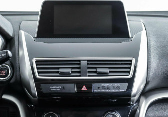 Подержанный автомобиль Mitsubishi Eclipse Cross 2019 года (10 фото)