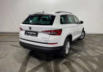 Подержанный автомобиль Skoda Kodiaq 2019 года (5 фото)