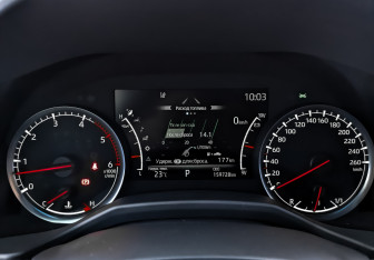 Подержанный автомобиль Toyota Land Cruiser Suv 2022 года (13 фото)