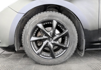 Подержанный автомобиль Mazda 3 Sedan 2014 года (18 фото)