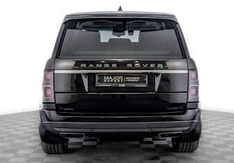 Подержанный автомобиль Land Rover Range Rover 2021 года (6 фото)