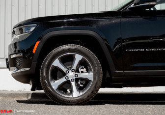 Новый Jeep Grand Cherokee 2023 (16 фото)