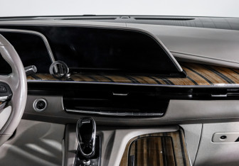 Подержанный автомобиль Cadillac Escalade Suv 2021 года (13 фото)
