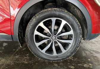 Подержанный автомобиль Renault Arkana 2020 года (19 фото)