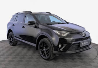 Подержанный автомобиль Toyota RAV4 2019 года (3 фото)