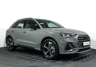 Подержанный автомобиль Audi Q3 2025 года (3 фото)