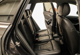 Подержанный автомобиль Audi Q5 2015 года (20 фото)