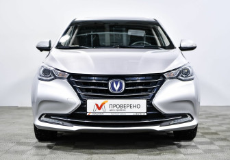 Подержанный автомобиль Changan Alsvin 2023 года (3 фото)