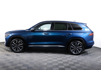 Подержанный автомобиль Geely Monjaro 2022 года (8 фото)