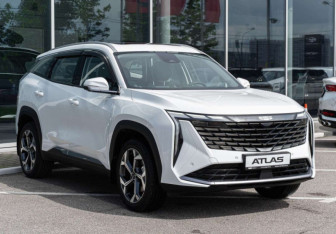Новый Geely Atlas 2025 (8 фото)