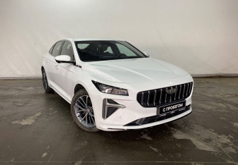 Подержанный автомобиль Geely Preface 2024 года (3 фото)