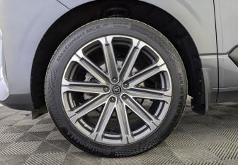 Подержанный автомобиль Changan UNI-K 2023 года (12 фото)