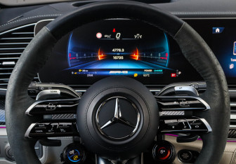 Подержанный автомобиль Mercedes-Benz GLE AMG 2023 года (29 фото)