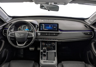 Подержанный автомобиль Chery Tiggo 8 2023 года (14 фото)