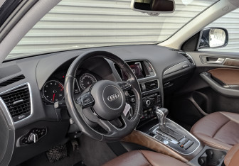 Подержанный автомобиль Audi Q5 2016 года (16 фото)