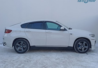 Подержанный автомобиль BMW X6 2012 года (4 фото)
