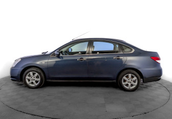 Подержанный автомобиль Nissan Almera Sedan 2017 года (8 фото)