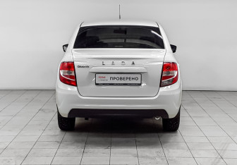 Подержанный автомобиль LADA (ВАЗ) Granta Sedan 2021 года (5 фото)