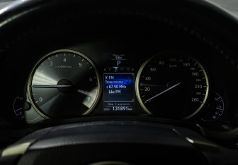 Подержанный автомобиль Lexus NX 2014 года (11 фото)