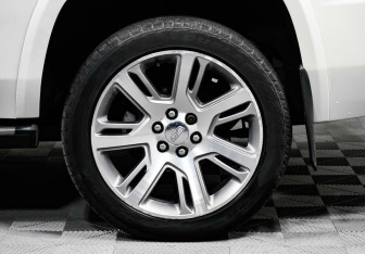 Подержанный автомобиль Chevrolet Tahoe 2016 года (6 фото)