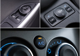 Подержанный автомобиль Ford Focus Sedan 2011 года (15 фото)