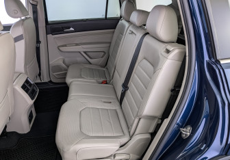 Подержанный автомобиль Volkswagen Teramont 2021 года (18 фото)