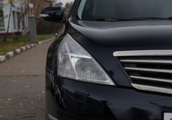 Подержанный автомобиль Nissan Teana 2010 года (20 фото)