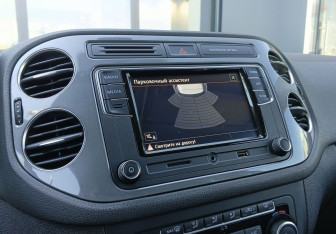 Подержанный автомобиль Volkswagen Tiguan 2013 года (13 фото)