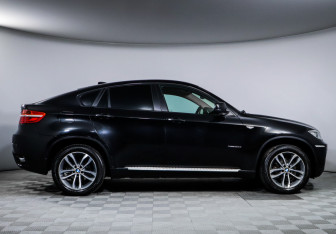 Подержанный автомобиль BMW X6 2013 года (4 фото)