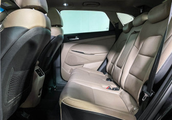 Подержанный автомобиль Hyundai Tucson 2019 года (10 фото)