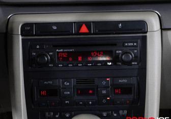 Подержанный автомобиль Audi A4 Sedan 2005 года (14 фото)